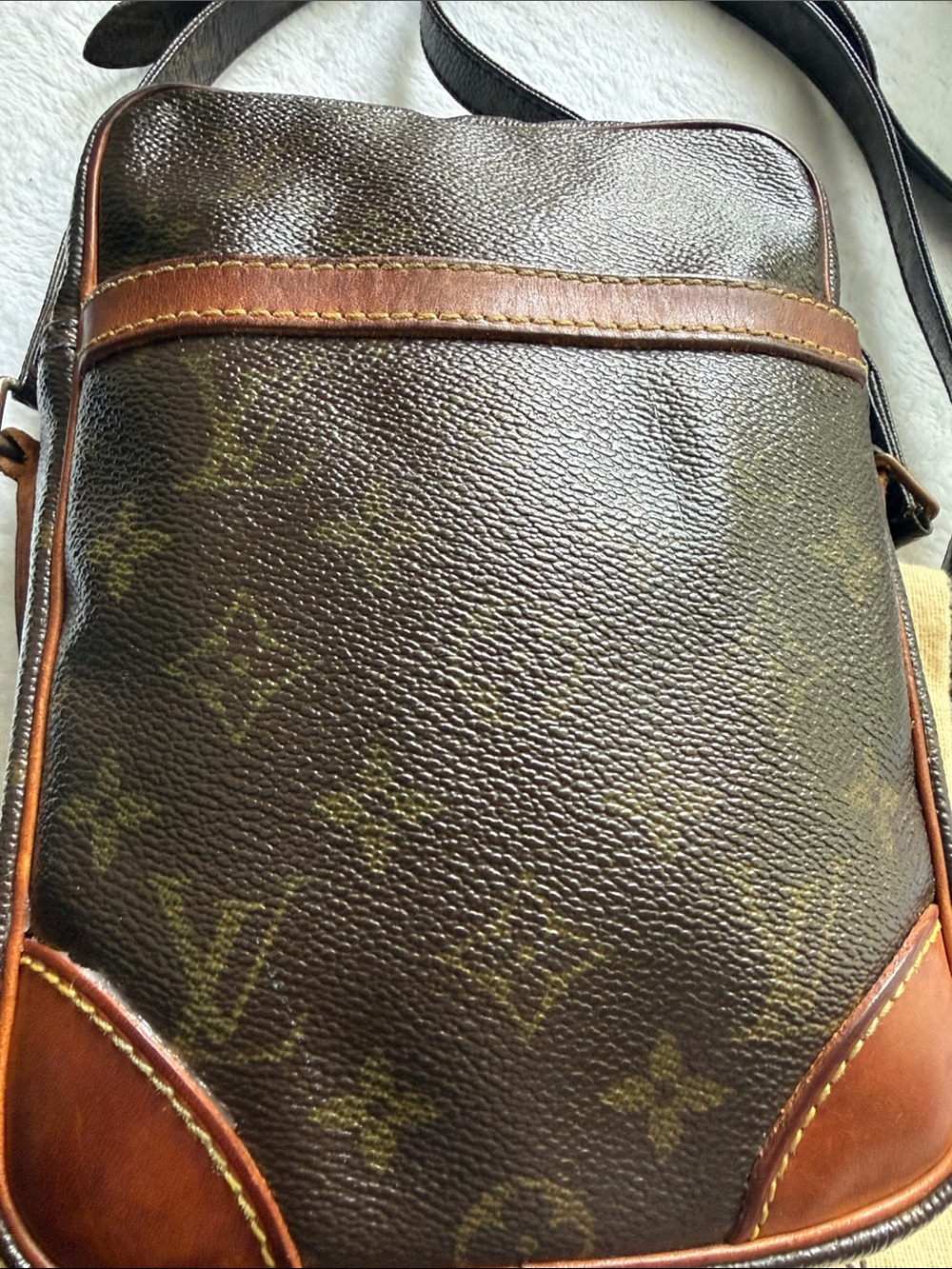 Louis Vuitton Shoulder Bag Danube Brown Monogram - Picture 2 of 16